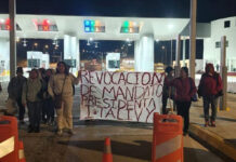 Habitantes de Amatengo bloquean caseta Barranca Larga–Ventanilla