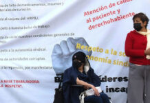 Trabajadores del Hospital Presidente Juárez del ISSSTE estalla en paro indefinido y desconocen a director por falta de insumos y medicamentos