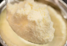 Retiran del mercado fórmulas lácteas de Nestlé por toxina que produce náuseas, vómito y diarrea