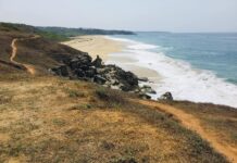 Tras remoción de escollera y en plena lucha legal vs autoridades, activistas comienzan nueva campaña para proteger a Zicatela de proyectos destructivos