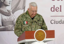 “Cumplieron su misión”: titular de la Defensa se conmueve por militares caídos en operativo contra “El Mencho”