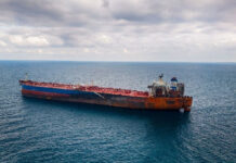 Llega a Cuba buque ruso con 100 mil toneladas de petróleo crudo