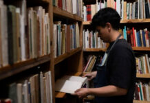 Biblioterapia: diversos países recomiendan leer libros para mejorar la salud mental
