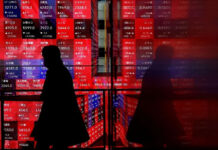 Caen las principales bolsas de Asia tras discurso de Trump en el que no despejó dudas sobre el conflicto en Irán