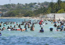 Sólo una playa en México no es apta para visitar esta Semana Santa pese a derrame, según Cofepris