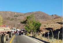 Se mantiene cierre total en la 190 hacia el Istmo; comunidades endurecen protesta