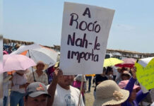 Marchan en Veracruz por el derrame: exigen a Nahle que atienda los daños ambientales y económicos