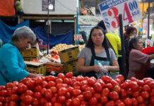 Economía de México cae un 0.3% interanual en febrero, hila dos meses a la baja