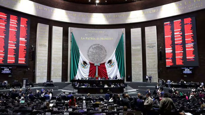 DIPUTADOS