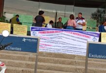 Trabajadores del COBAO protestan por presunto acoso laboral y favoritismo sindical