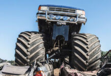 ¡Tragedia en Colombia! Conductora pierde el control de su Monster Truck y atropella a la multitud; hay dos muertos y más de 30 heridos