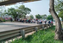 En tercer día de protestas y paro, confirma Sección 22 toma de accesos viales a zona metropolitana de Oaxaca