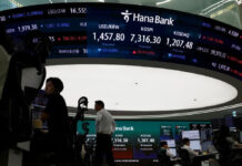 Mercados en Seúl: cae más de 3% el Kospi ante posible paro en Samsung e incertidumbre sobre Medio Oriente