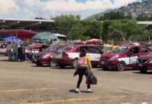 Taxistas denuncian presiones por reordenamiento vial y cobros para operar en la Central de Segunda Clase