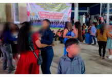 Gran polémica por videos donde se observa a niños y adolescentes de municipio de Oaxaca consumiendo cerveza durante baile de clausura de ciclo escolar; algunos menores, incluso en estado de ebriedad