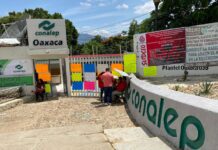Protestas en Conalep cumplen 72 horas; sindicalistas reiteran amago de no comenzar ciclo escolar